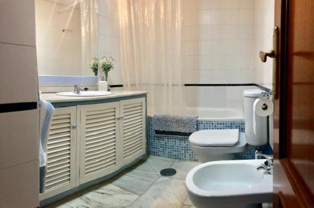 Gatu Premium Villa Isabel Terraza,Parking,1ºlinea Playa,Wifi,Vista Al Mar , Preferente Mayores De 25 Anos Y Familias Кадис Екстериор снимка